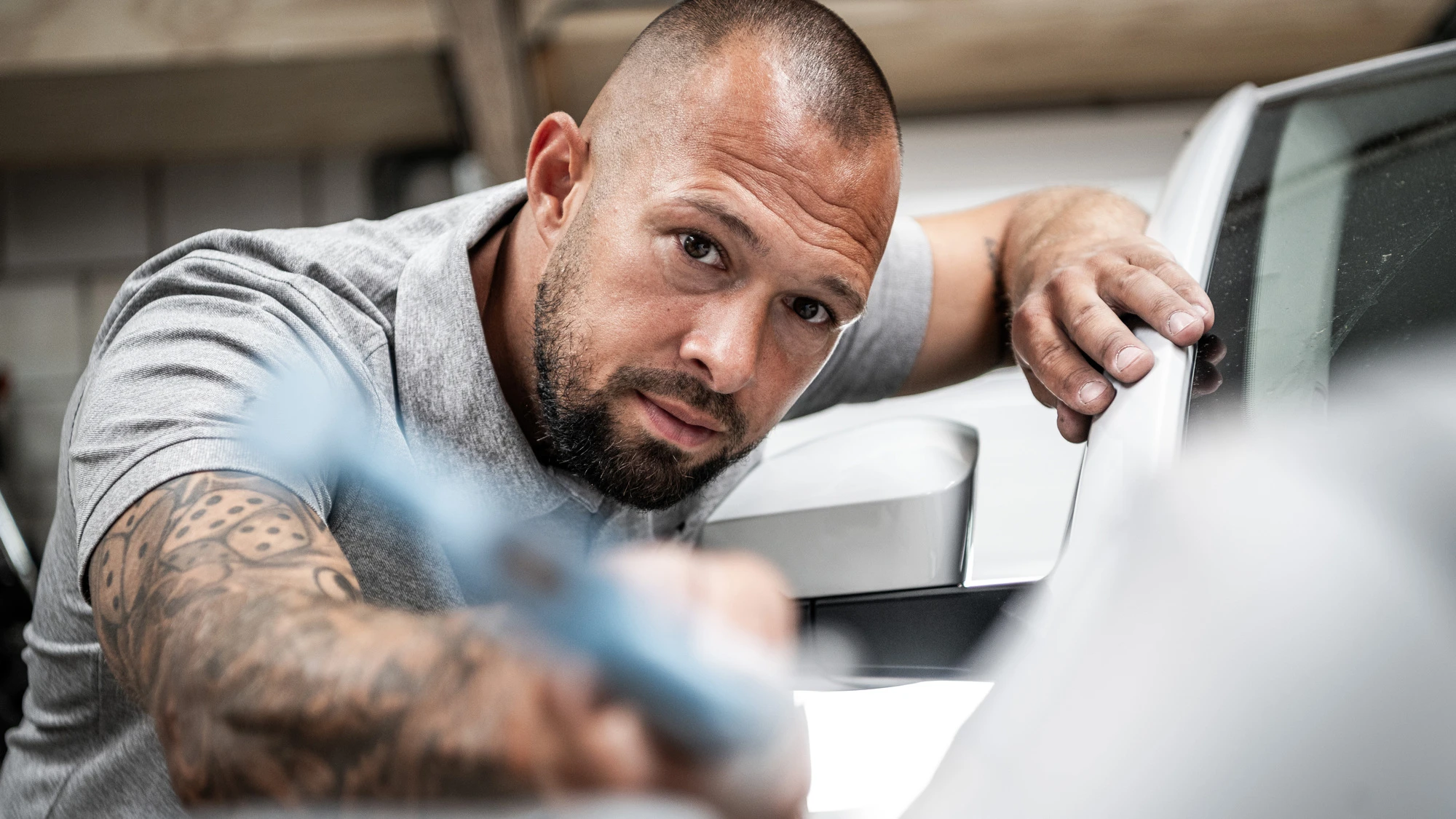 Innovatief autoschade herstel met oog voor detail